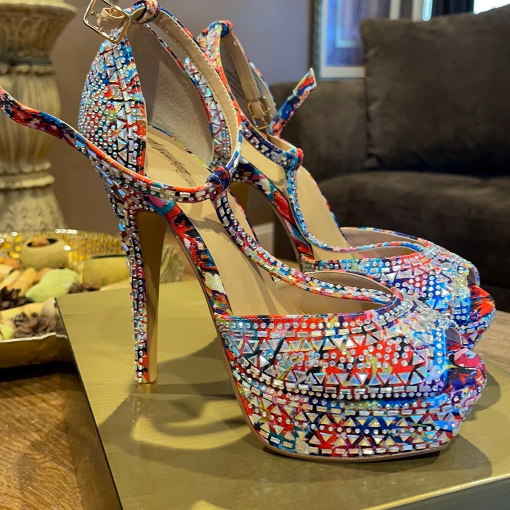 Thalia Sodi Multicolor Heels